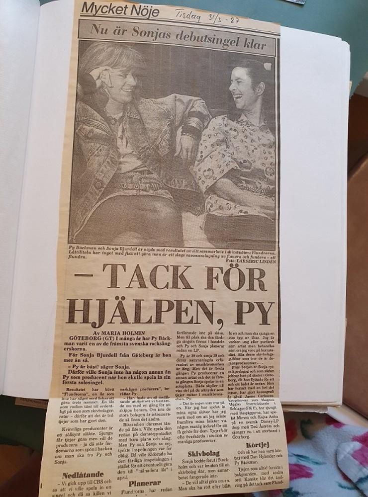 En tidningsklipp från GT tisdagen den 31 mars 1987 efter att Py Bäckman hjälp Sonja att producera hennes första egna singel.