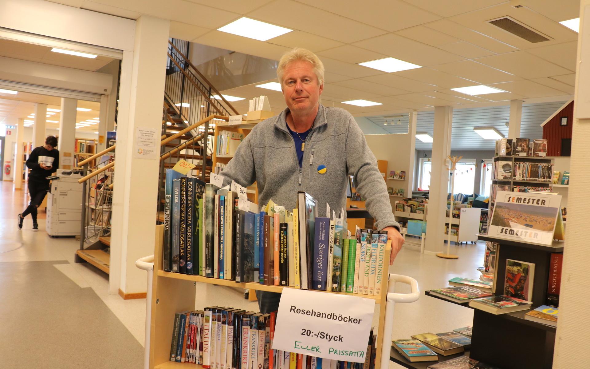 Janne Carlsson ansvarar för Orustböckernas dagar som är 1-2 juli i kulturhuset Kajutan. I år firas 25 års jubileum med en storsatsning på lokala författare. 