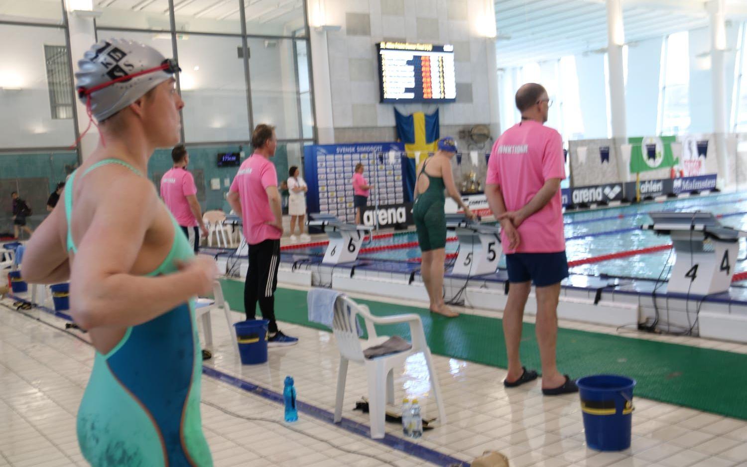 360 deltagare från drygt 60 olika svenska simklubbar deltog i helgen i tredagarsevenemanget vid Stenungsund arena.