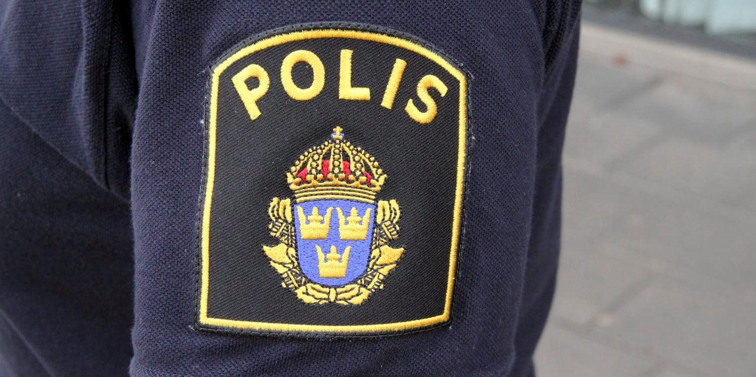 En utländsk lastbil, som stod parkerad på Spekeröds rastplats, slangades på nästan 500 liter diesel natten mellan måndag och tisdag.