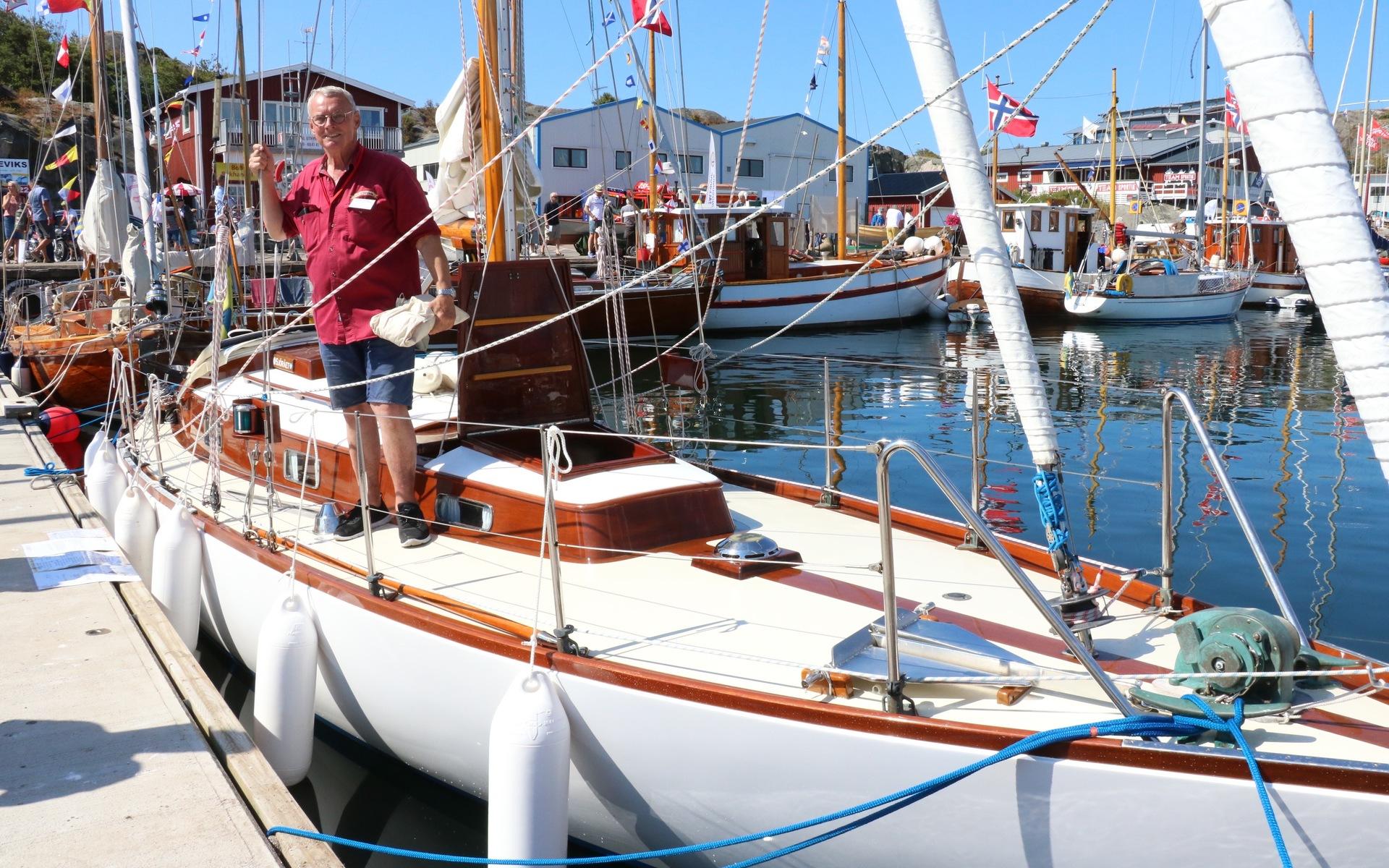 En av de vackraste båtarna i Skärhamn var Sjörået, ägd och älskad av Torbjörn Andreasson i Henån. Hon är byggd av Christoph Rassy och hon har varit i familjens ägo i 43 år