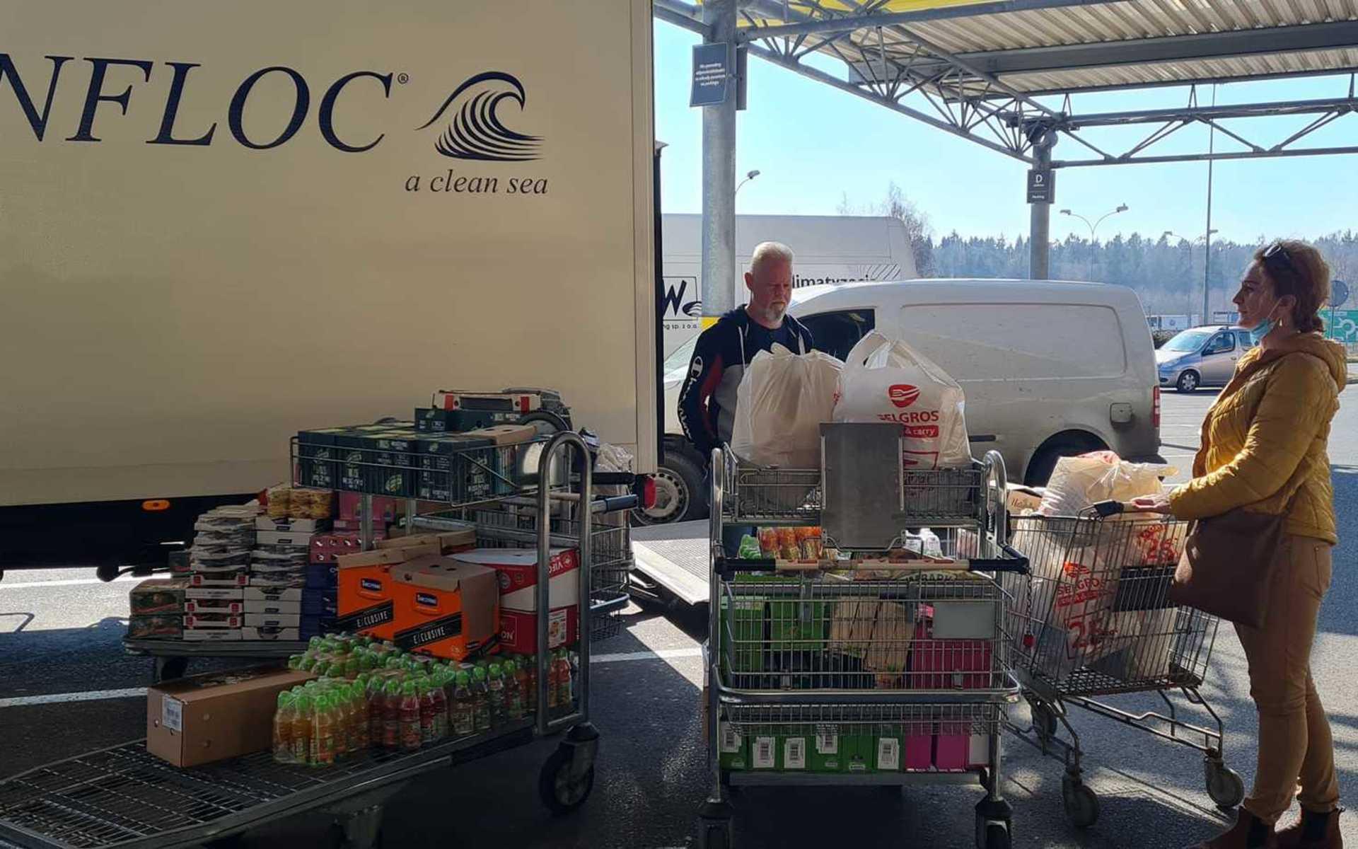 Emilia Pylkowski är på väg till Polen för att en tredje gång lämna över mat och hygienartiklar till människor som flytt från Ukraina. 