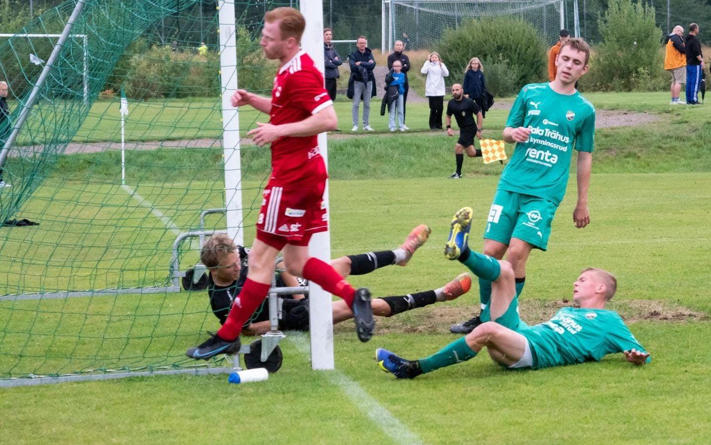 Sif besegrade Ljungskile SK i DM-semifinalen i fotboll med hela 10–1.