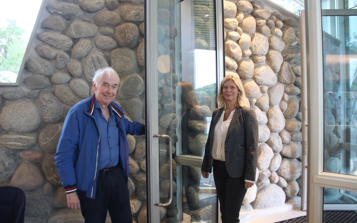 Hogia blir stiftelseägt – och värvar från riksdagen | ST-tidningen